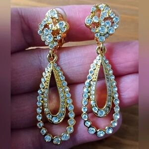 St. John Clip-on dangle drop earrings with dust bag